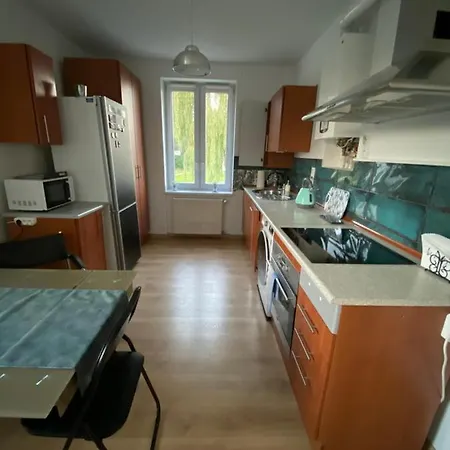 Czytelnia - Parking Gratis