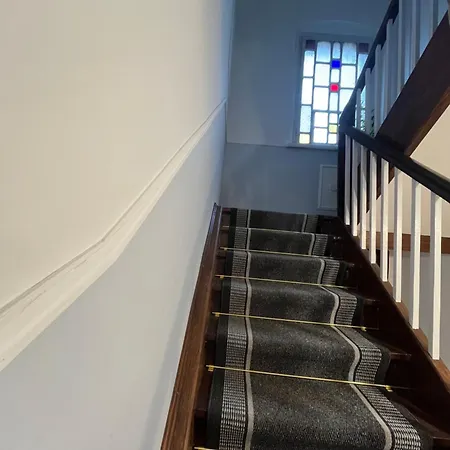 Czytelnia - Parking Gratis * Познань