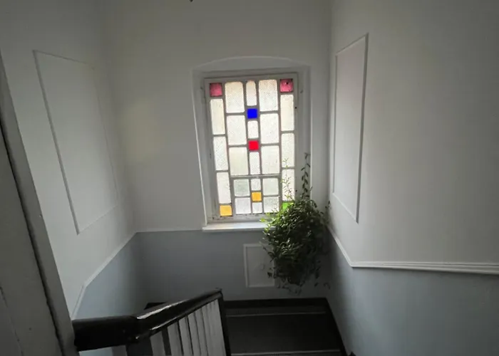 Czytelnia - Parking Gratis Познань